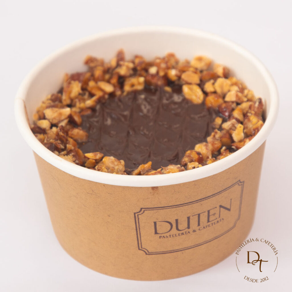 Postres Duten cuchareables Pasteleria en los olivos, postres cuchareables, manjar blanco, pistacho, nutella