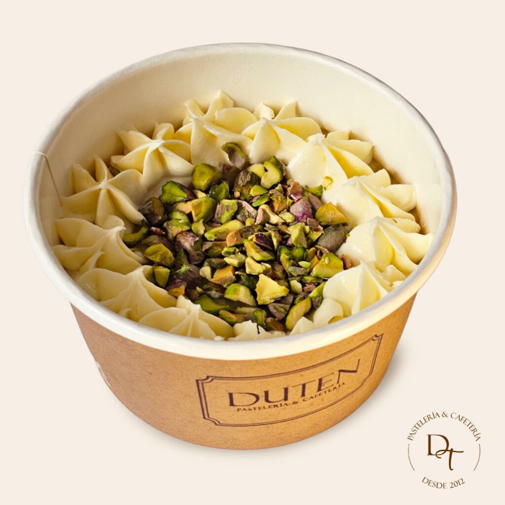 Postres Duten cuchareables Pasteleria en los olivos, postres cuchareables, manjar blanco, pistacho, nutella